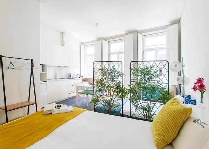 蒙希克阳台公寓