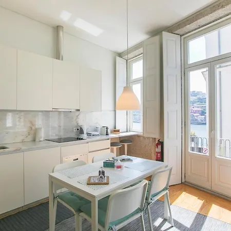 蒙希克阳台公寓 波尔图