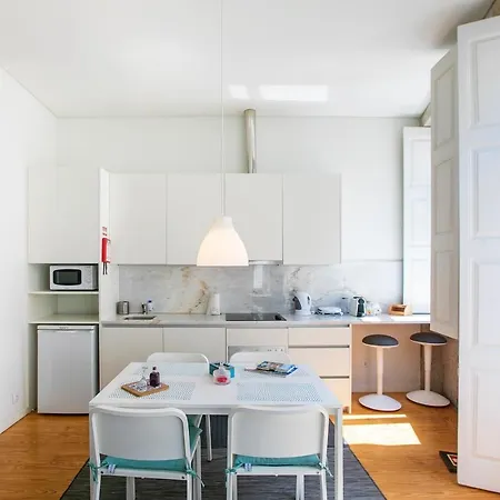 Monchique's Balcony Апартаменты Порту