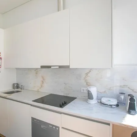 蒙希克阳台公寓 公寓 *