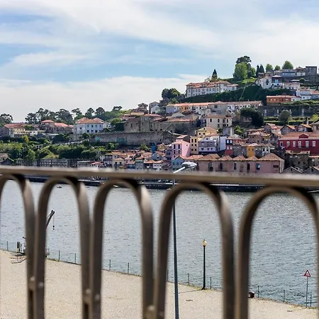 Monchique's Balcony Porto