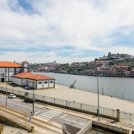 Monchique's Balcony Porto