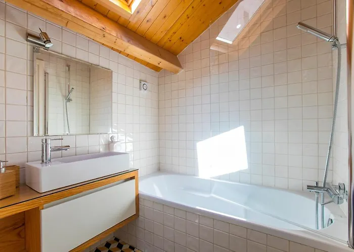 Monchique's Balcony Porto