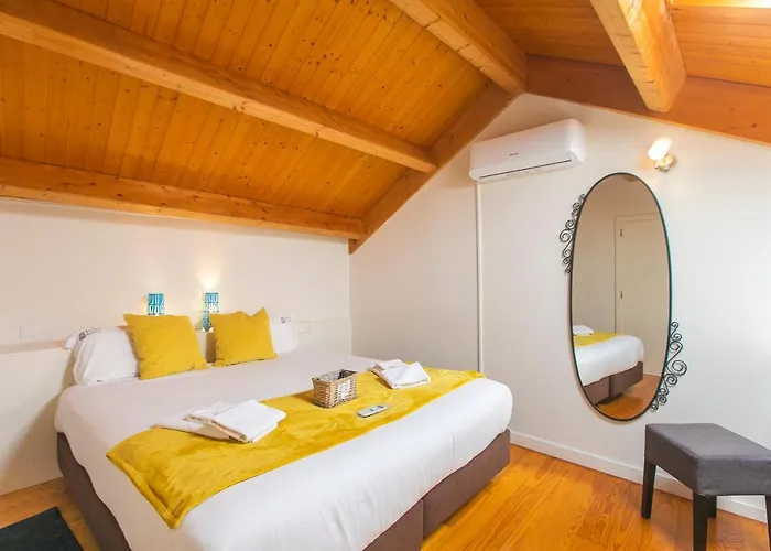 Monchique's Balcony Apartman Porto